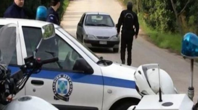 Αγρίνιο: Κοσμηματοπώλης κλείδωσε μέσα στο μαγαζί τους κλέφτες