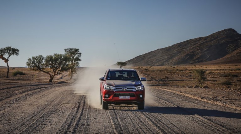 Πέντε αστέρια και «high score» στην ασφάλεια για το νέο Toyota HiLux