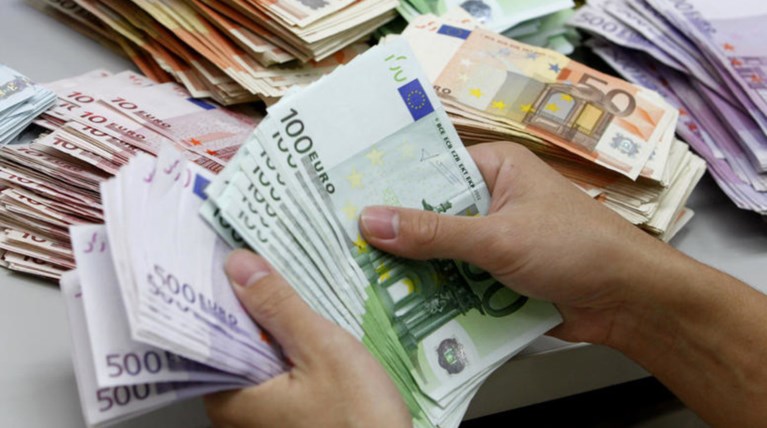 Η Ελλάδα έχασε έσοδα 5 δισ. € από τον ΦΠΑ σε ένα χρόνο