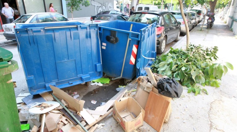 Φρίκη στην Κατερίνη: Πέταξαν έμβρυο σε κάδο ανακύκλωσης