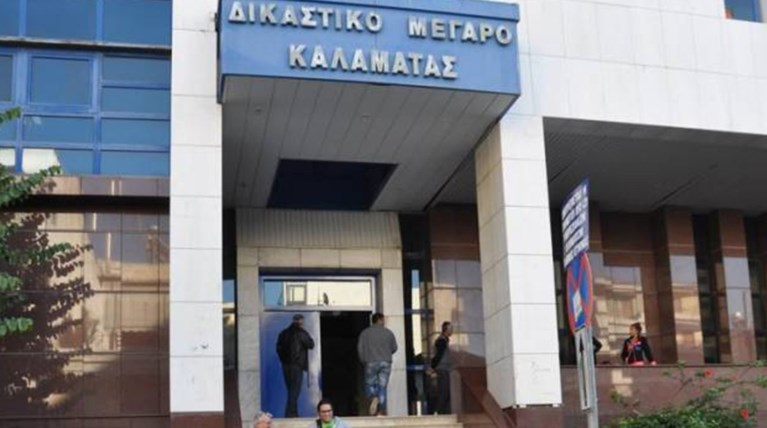 Απόφαση-βόμβα: Να επιστραφούν 13ος-14ος μισθός στο Δημόσιο