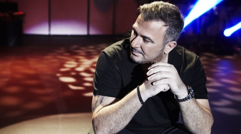 Η οργή του Ρέμου κατά της ΕΡΤ και η στήριξη στα κανάλια που «θα σβήσουν»