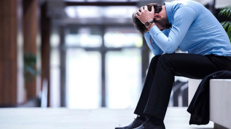 Ερευνα Nielsen: 8 στους 10 Ελληνες προσπαθούν να κόψουν έξοδα