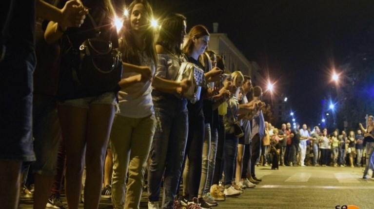 Περισσότερα από 12.000 άτομα χόρεψαν Ομάλ στην 81η ΔΕΘ (βίντεο)