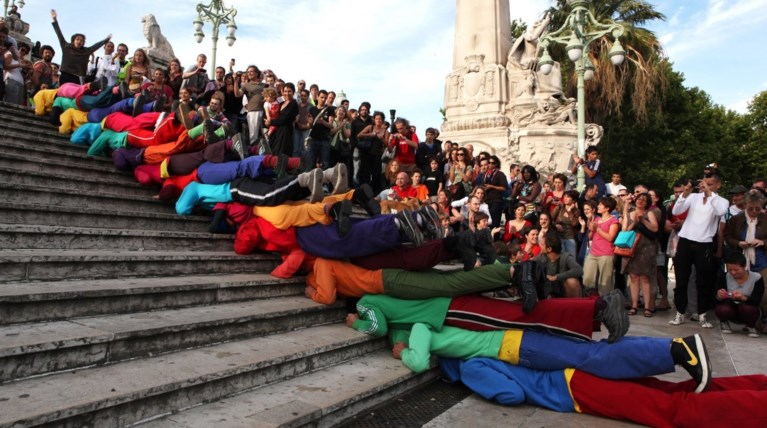 4 χορογράφοι στους δρόμους της Αθήνας