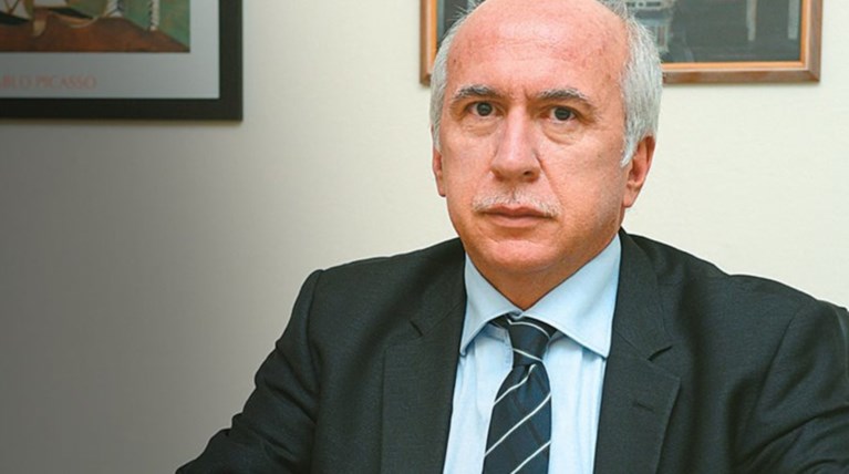 Για σκοπιμότητες μιλά ο δικηγόρος της Λίνας Στουρνάρα
