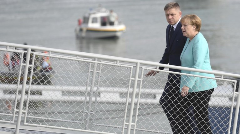 Σύνοδος-κρουαζιέρα για τους «27» της Ευρωπαϊκής Ένωσης