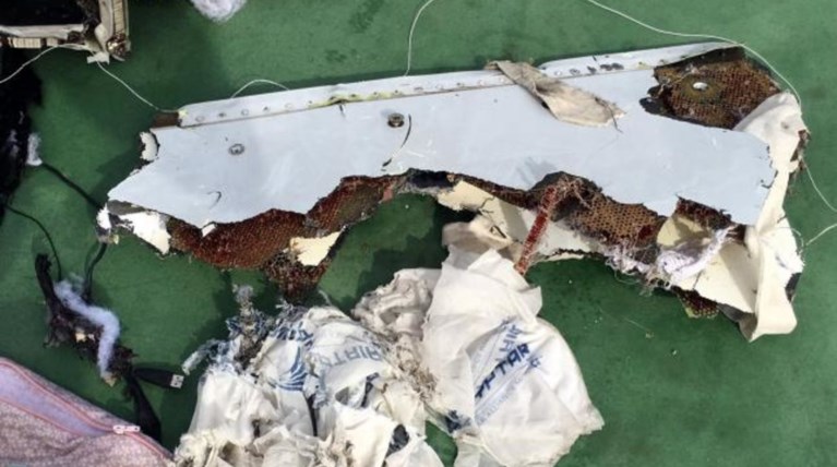 Ιχνη εκρηκτικών βρέθηκαν στο Αιγυπτιακό Airbus που συνετρίβη τον Μάιο