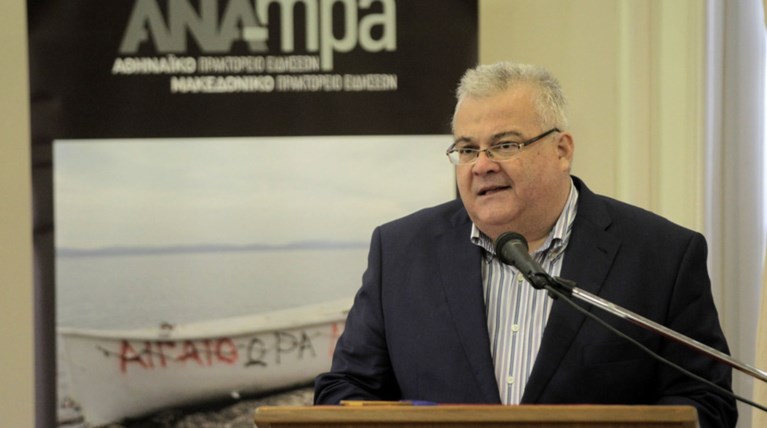 Tι λέει τώρα το ΑΠΕ για το τηλεγράφημα με τις περούκες