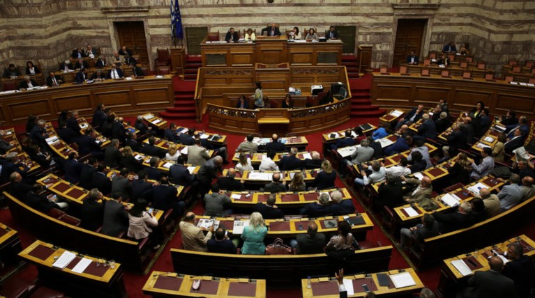 Με εντάσεις και απρόοπτα «πέρασαν» τα προαπαιτούμενα