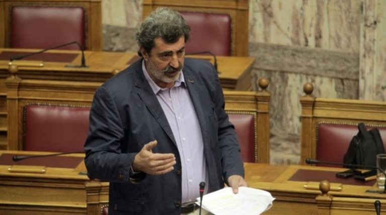 Παραλίγο να πιαστούν στα χέρια Πολάκης - Κεγκέρογλου