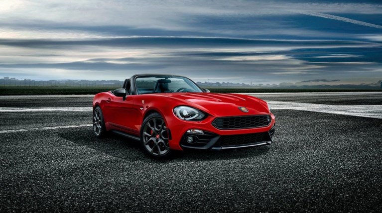 Abarth: Ο Σκορπιός "χτύπησε" και στο Παρίσι