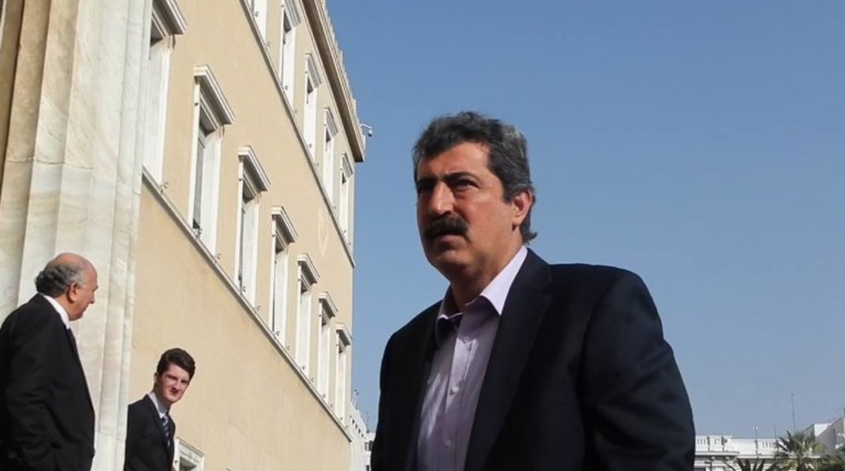 Ο Πολάκης αμφισβητεί την δημοσκόπηση - κόλαφο της Αυγής