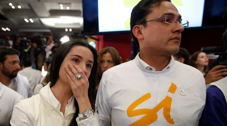 «Οχι» των Κολομβιανών στην συμφωνία ειρήνευσης με τους αντάρτες της FARC