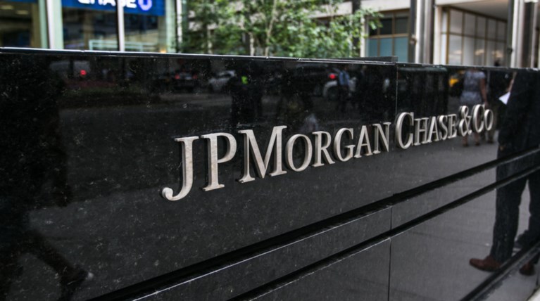 JPMorgan: Το Brexit μειώνει τις πιθανότητες επιβίωσης του ευρώ
