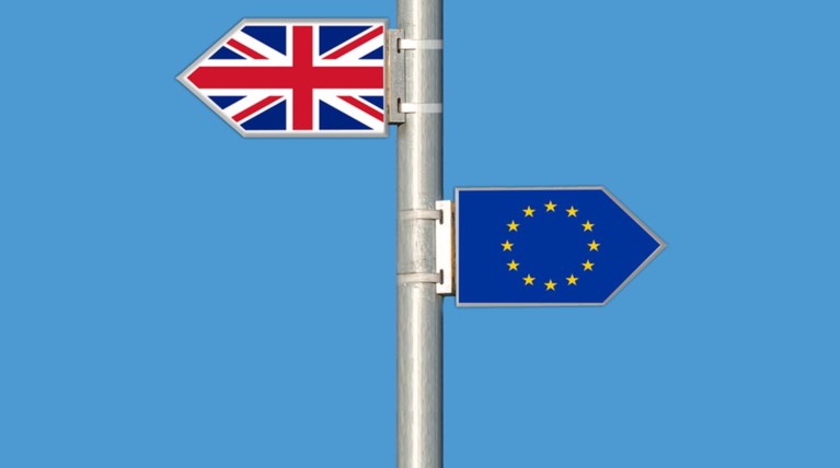 Πως οι Ευρωπαίοι δεν θα απελαθούν μετά το Brexit