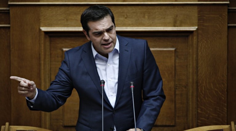 Μετωπική στη βουλή για τη διαφθορά και τη  διαπλοκή