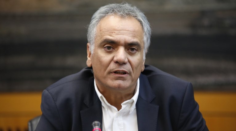 «Πάγο» από Σκουρλέτη στα σενάρια για τη θέση του γραμματέα στον ΣΥΡΙΖΑ