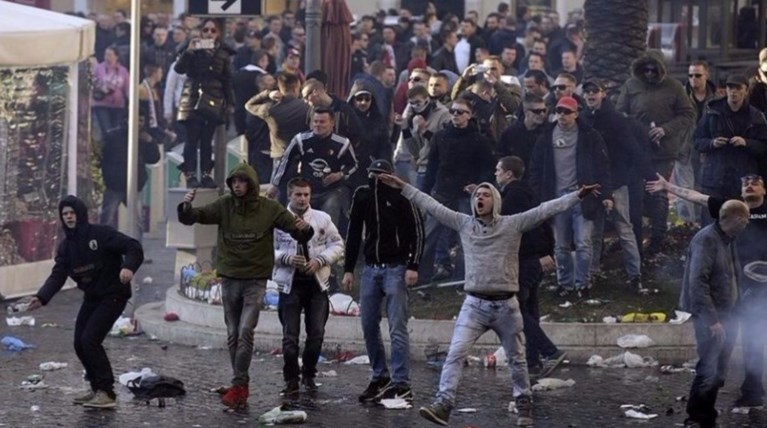 Νέο επεισόδιο στον πόλεμο των χούλιγκαν με τρεις μαχαιριές