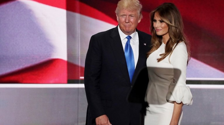 Σύζυγος Τραμπ: Ο άντρας μου μίλησε όπως μιλούν τα αγόρια