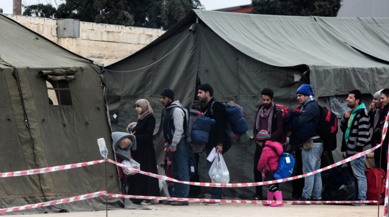 Δ. Αμνηστία: Σκόπιμα κακές οι συνθήκες διαβίωσης των προσφύγων στην Ελλάδα