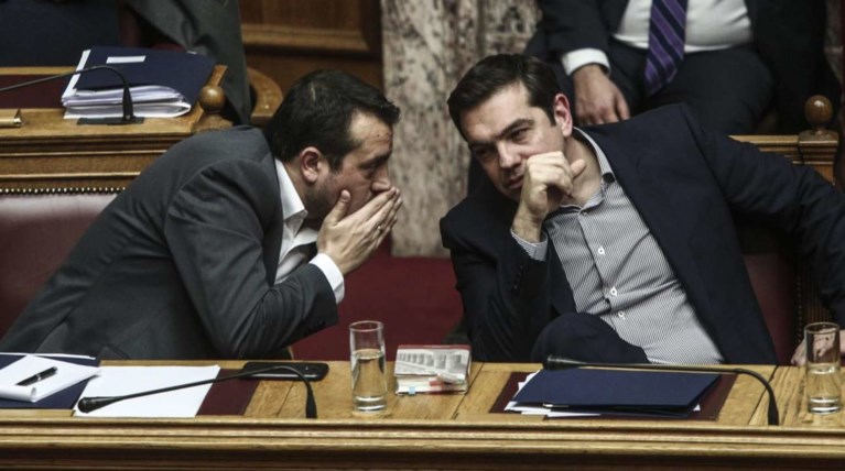 FAZ: «Το σύστημα Τσίπρα εκμεταλλεύεται ΜΜΕ, τράπεζες & Δικαιοσύνη»