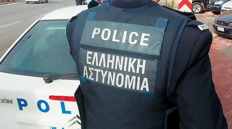 Συνελήφθη στη Θεσσαλονίκη αρχιφύλακας για πλαστογραφία και υπεξαίρεση