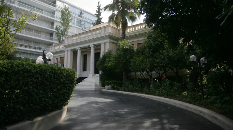 Τα μεγάλα διλήμματα του Τσίπρα και το «θεώρημα του Ντε Γκωλ»