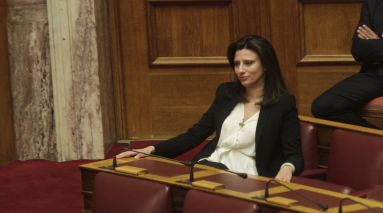 Πυρά βουλευτών του ΣΥΡΙΖΑ στο ν/σ για τα κόκκινα δάνεια