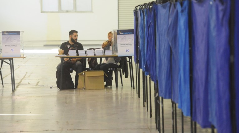 ΝΔ: Βαριά σύννεφα πάνω από τις κάλπες για την ηγεσία