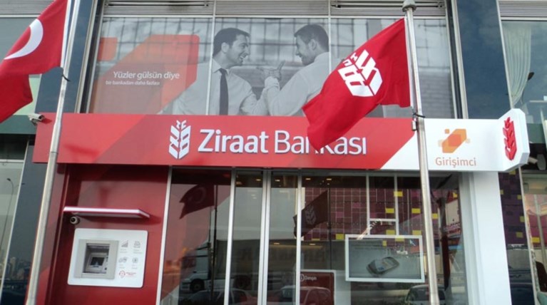 Έφοδος των ρωσικών αρχών σε τουρκικές τράπεζες