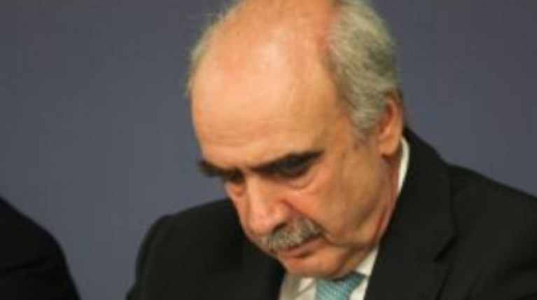 Δύσκολες ώρες για τον Βαγγέλη Μεϊμαράκη:«Εφυγε» η αδερφή του