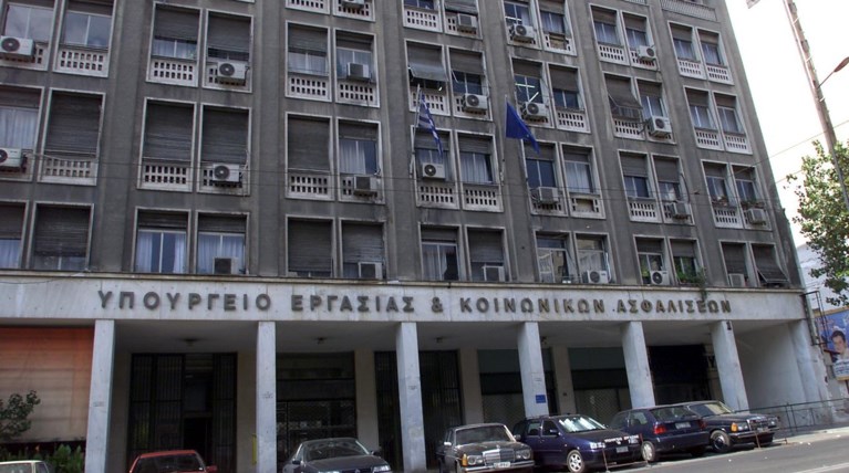 Ανδρέας Νεφελούδης: Aν ίσχυε σήμερα η εθνική σύνταξη θα ήταν 384 ευρώ