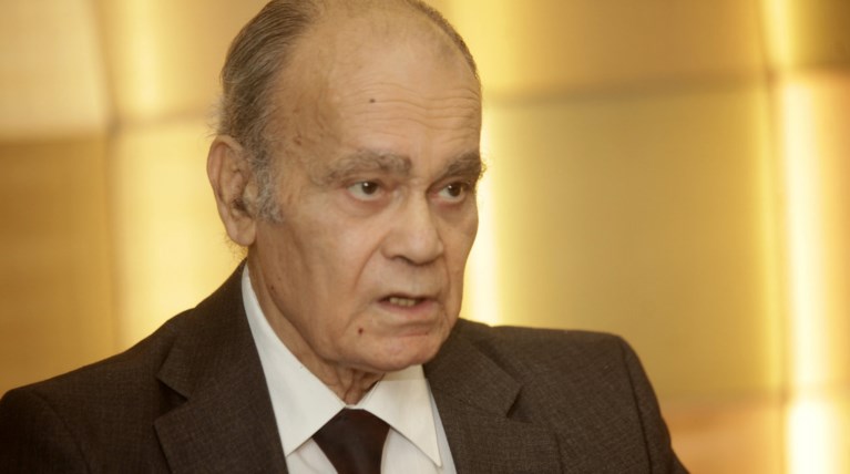 Βόμβες Ρωμανιά: Οι εξυπνάδες των παιδιών του Μαξίμου κόβουν συντάξεις