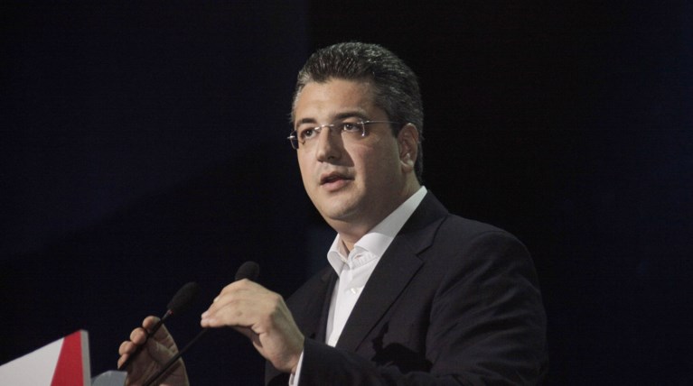 Ο Τζιτζικώστας ανοίγει αύριο τα χαρτιά του  για το β' γύρο εκλογής στη ΝΔ