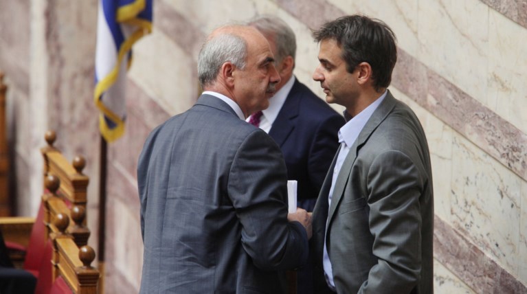 Με "ταξικά" και ιδεολογικά όπλα η μάχη της ΝΔ