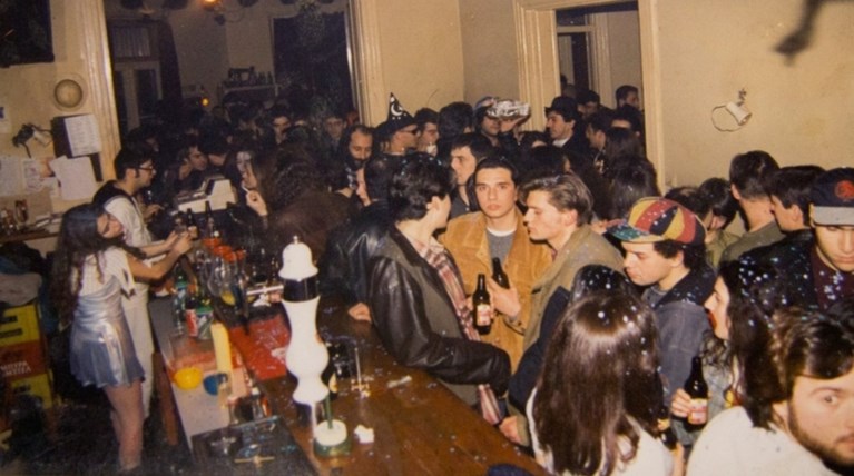 Ενα υπέροχο αφιέρωμα στο ιστορικό club Decadence
