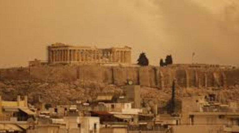 Ερχεται σκόνη από τη Σαχάρα, συστάσεις από το υπ. Υγείας