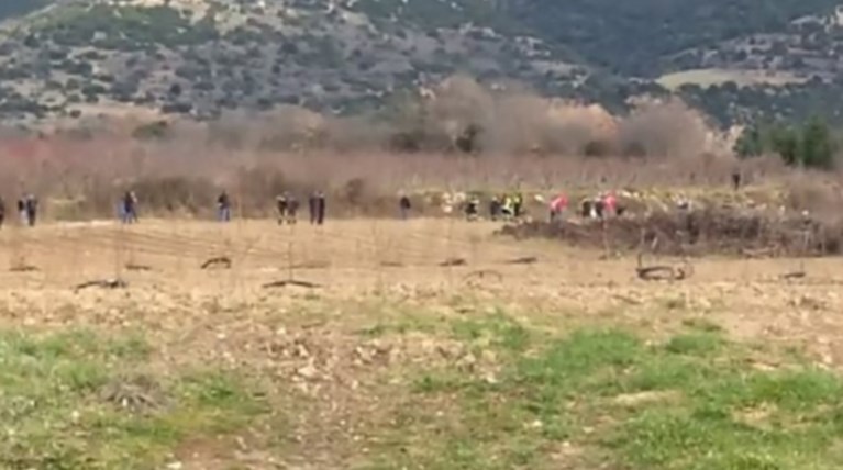 Συμβαίνει τώρα: Νεκρή σε χωράφι βρέθηκε η 37χρονη