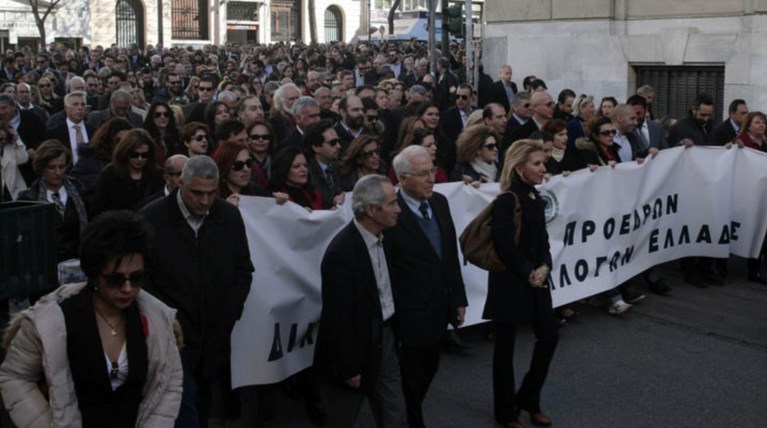 Μεγάλες συγκεντρώσεις για το ασφαλιστικό  ( φωτό)