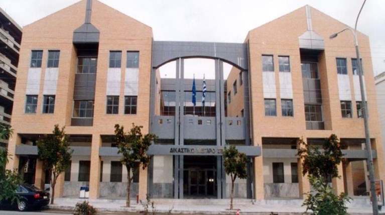 Σπάρτη: Οι δικηγόροι κατέλαβαν το δικαστικό μέγαρο