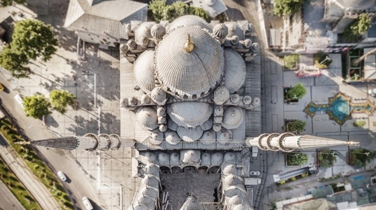 Οι φωτογραφίες της Κωνσταντινούπολης που αψηφούν τους νόμους της φυσικής