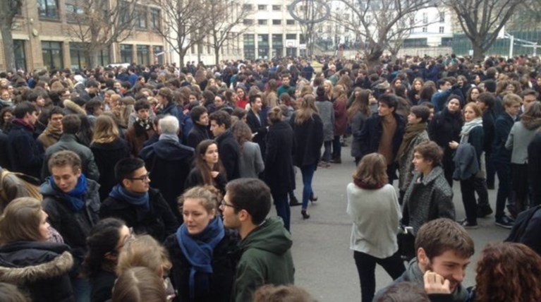 Παρίσι: Έξι σχολεία εκκενώθηκαν μετά από απειλή για βόμβα