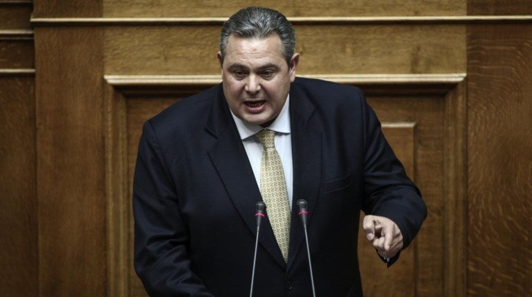 Πως ο Καμμένος «ξέχασε» στη Βουλή τον Κώστα Καραμανλή