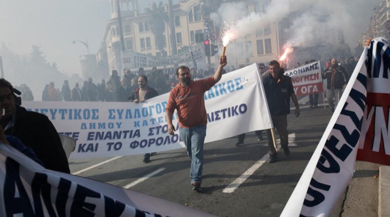 Εντυπωσιακές φωτό από το συλλαλητήριο στη Θεσσαλονίκη