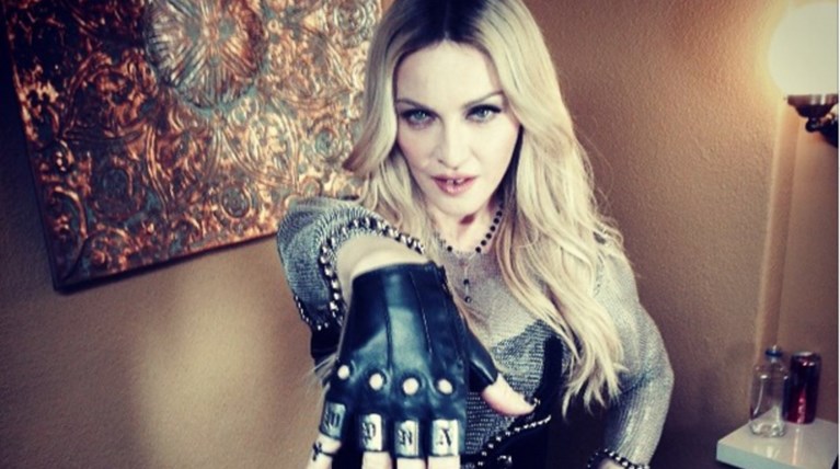 Δείτε για πρώτη φορά την 64χρονη αδερφή της Madonna