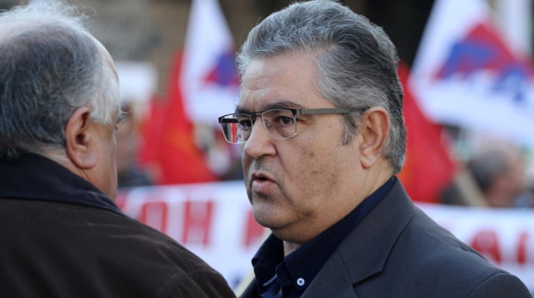 ΚΚΕ: Η κυβέρνηση ΣΥΡΙΖΑ-ΑΝΕΛ προκαλεί και εκβιάζει