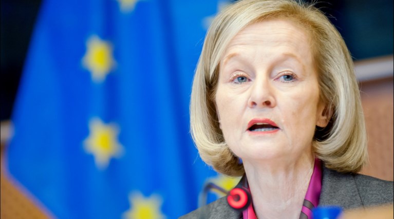 Στην Αθήνα η σιδηρά κυρία του Εποπτικού Μηχανισμού της ΕΚΤ