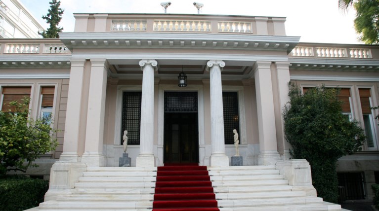 Μαξίμου: Διαφορετικό πρόγραμμα από το συμφωνημένο θέλει ο Τόμσεν