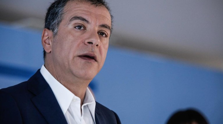 Θεοδωράκης: Κανείς πια δεν εμπιστεύεται τον Τσίπρα